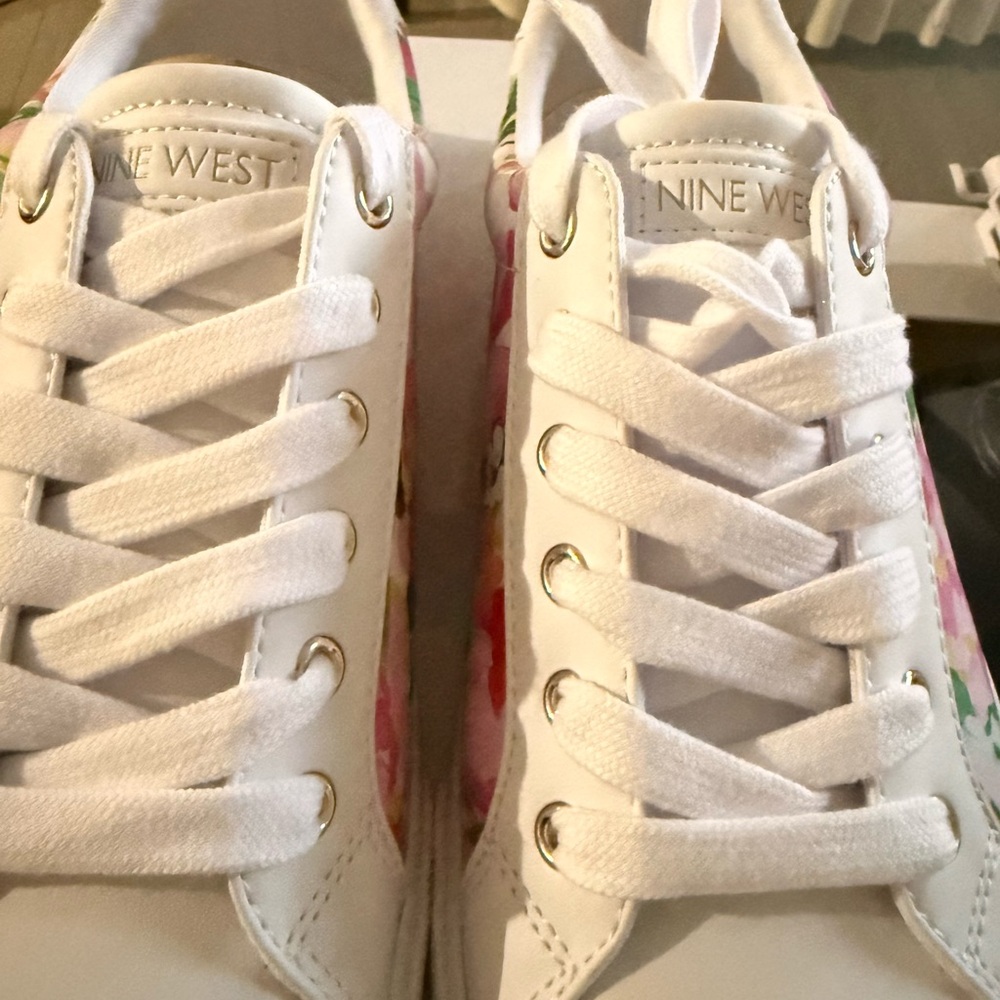 Nine West White‎ and Pink Floral Sneakers - Picture 6 of 16